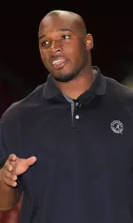 Ryans announced today a pledge for a scholarship gift of $300,000 to endow a full scholarship in Ryans' name for a deserving football student-athlete studying in the Culverhouse College of Commerce and Business Administration.