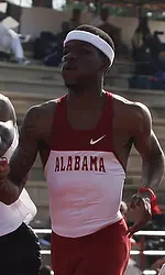 Bobby Onyeukwu ran the anchor leg of the Tide's relay.
