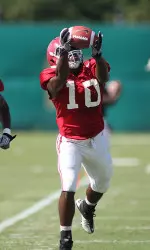 Alabama is nearing kickoff against Kent State.