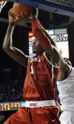 JaMychal Green had 22 points and 12 boards in Lexington on Saturday.