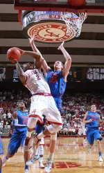 Sophomore Charles Hankerson scored nine points against the Gators.