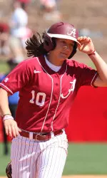 Kaila Hunt hit a pair of home runs and a double in the game two win.