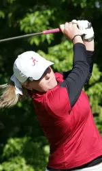 Hannah Collier made eagle on the 18th hole and is tied for sixth after the first round.