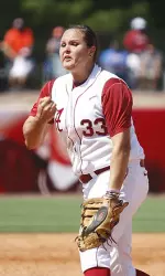 Jackie Traina earned her 34th win on the season which ties her for second in the Alabama record books.