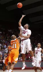 Senior guard Andrew Steele finished with 11 points and a season-high four steals to help lift Alabama to a win over Tennessee Saturday.