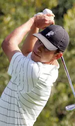 Cory Whitsett wins second straight medalist honor with an 8-under-par 208 total at the Aggie Invitational.