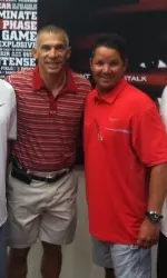 Alabama head baseball coach Mitch Gaspard (R) with New York Yankees manager Joe Girardi (L)