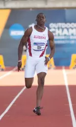 Diondre Batson won Alabama's first 200-meter indoor national title.