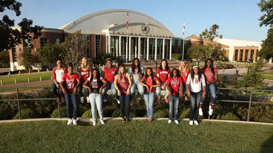 women's basketball team photo