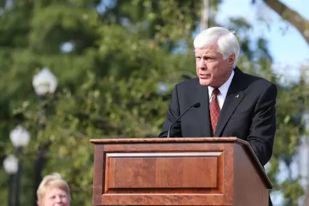 Bill Battle