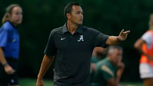 Coach Wes Hart