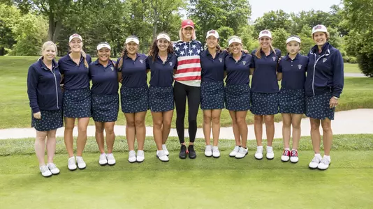 2018 Curtis Cup Team- Gillman & Stephenson 3rd & 4th from right
