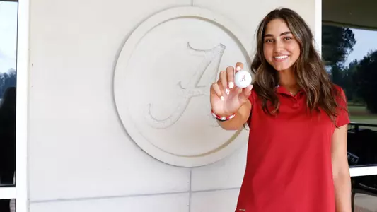 Alabama women's golf, Kynadie Adams
