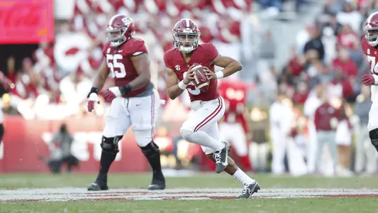 Bryce Young running the ball