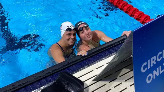 Rhyan White and Diana Petkova at the 2021 FINA World Championships