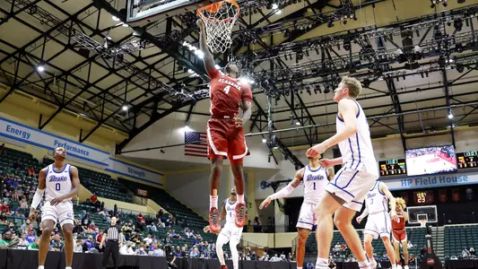 Juwan Gary dunks vs. Drake in Orland0 ESPN Events Inv