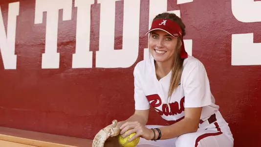 Alabama softball player M'Kay Gidley