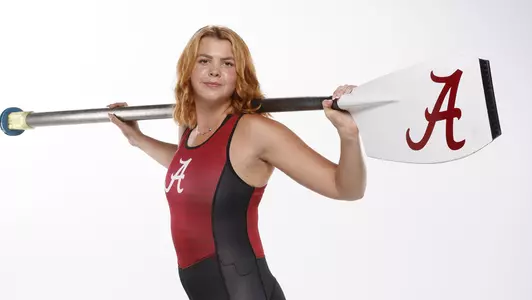 Lauren Montgomery rowing creative shot