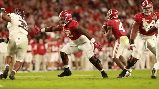 10/8/22 MFB Alabama vs Photo by Tyler Nussbaumer