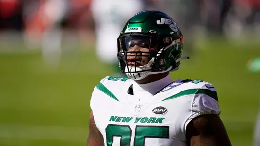 New York Jets defensive tackle Quinnen Williams (95) warms up before an NFL football game against the Kansas City Chiefs on Sunday, Nov. 1, 2020, in Kansas City, Mo. (AP Photo/Jeff Roberson)