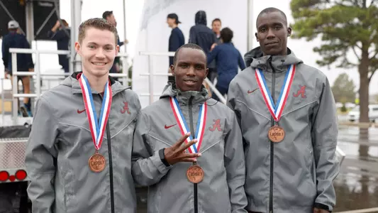 11/11/22 MWTR Alabama vs NCAA RegionalAlabama runner Hillary CheruiyotAlabama runner Victor KipropAlabama runner Jacob HarrisPhoto by Jeff Hanson