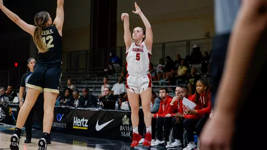\11/23/22 WBB Alabama vs WakeForestAlabama Guard Hannah Barber (5)Photo by Jeff Hanson