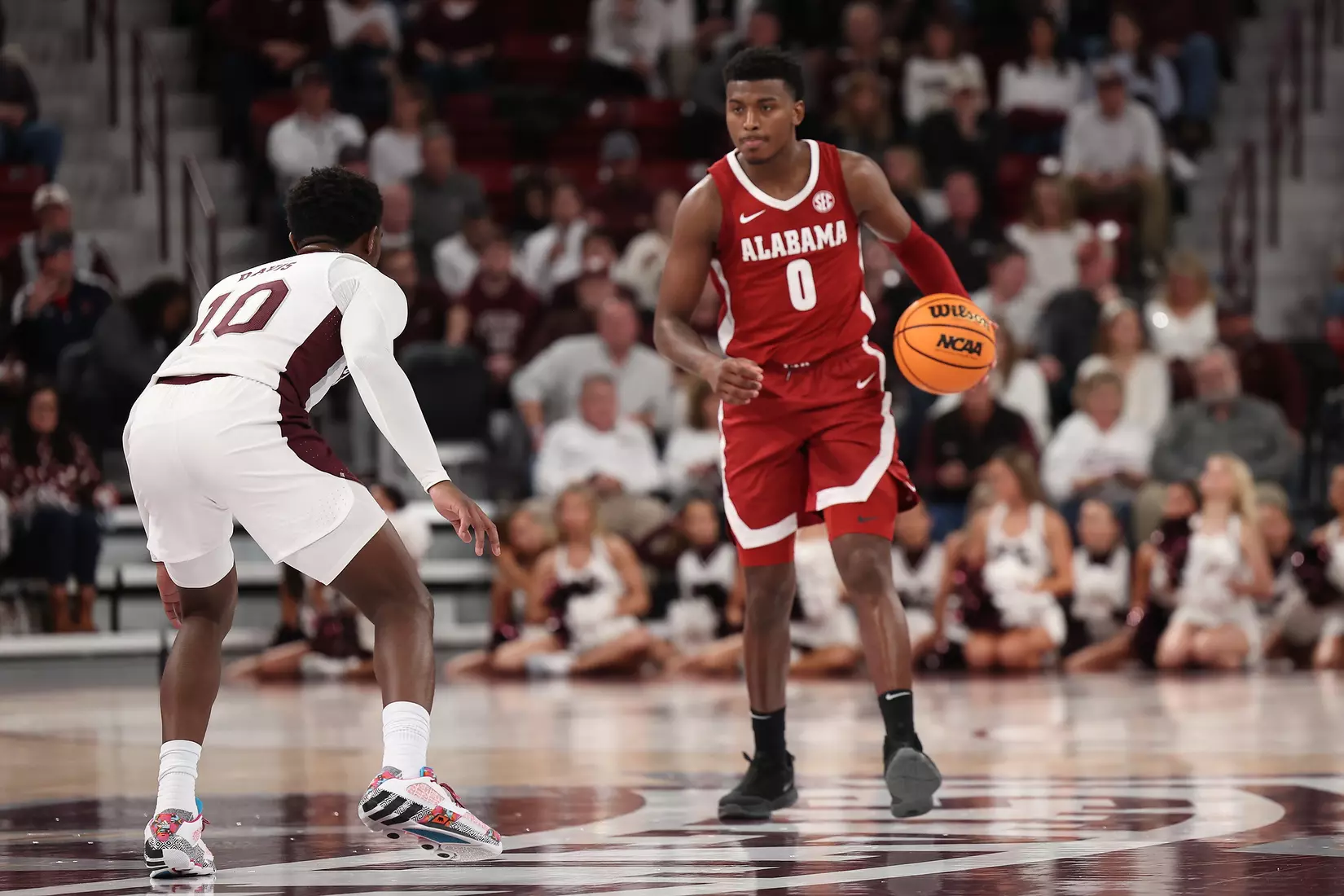 Alabama Guard Jaden Bradley (0) dribbles the ball against Mississippi State at Humphrey Coliseum in Starkville, MS on Wednesday, Dec 28, 2022.