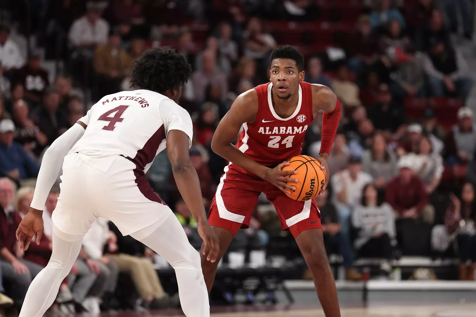 Alabama Forward Brandon Miller (24) looks to pass the ball against Mississippi State at Humphrey Coliseum in Starkville, MS on Wednesday, Dec 28, 2022.