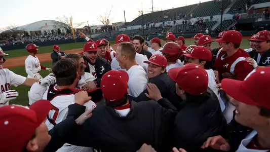 Owen Diodati walkoff - Xavier