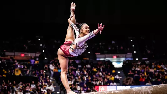 Luisa Blanco on the balance beam at LSU