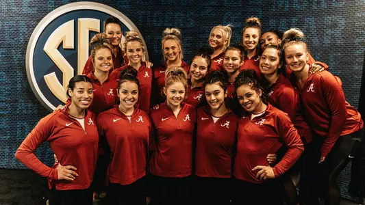 Alabama gymnastics team at the 2022 SEC Championships