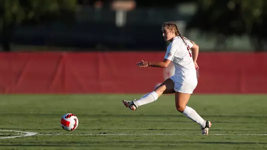 Kate Henderson passes the ball