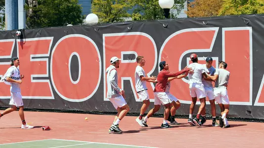 Alabama celebrates win over Vanderbilt