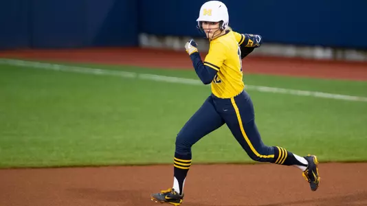 Lauren Esman running the bases