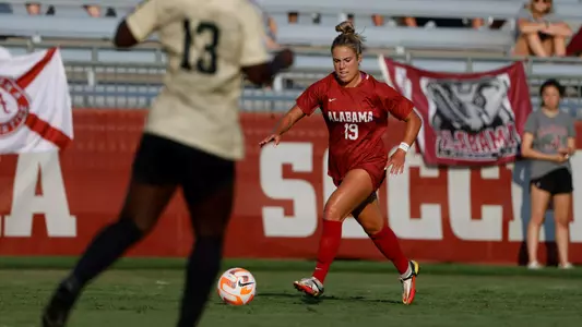 Ashlynn Serepca dribbling the ball