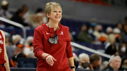 1/23/22 WBB WBB vs Auburn
Alabama Head Coach Kristy Curry
Photo by Skylar Lien