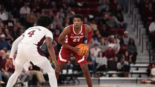 mensbasketball-action-20221228BrandonMiller