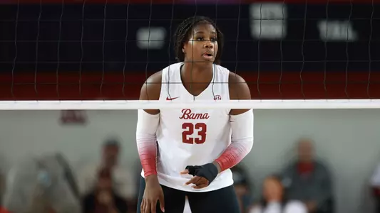 Chaise Campbell stares across the net.