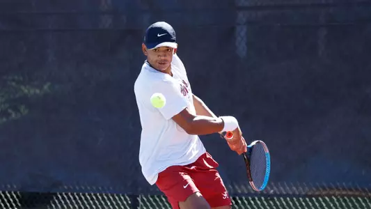 Enzo Aguiard hits the ball