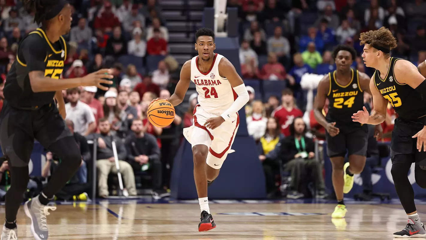 mensbasketball-action-20230311BrandonMiller