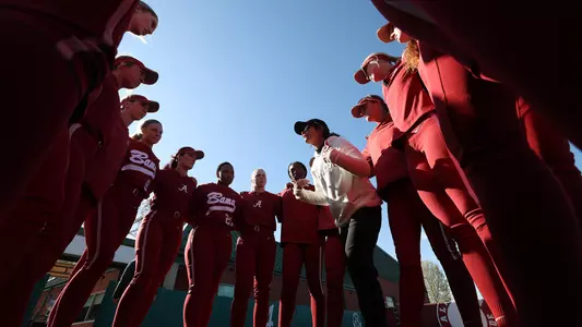 Associate Head Coach Alyson Habetz talks to the team pregame vs. Arkansas (March 19, 2023)