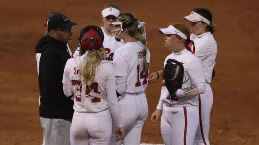 Alabama team huddle vs. Arkansas (March 20, 2023)