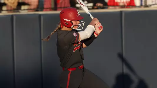 Bailey Dowling hits a three-run double at Samford (April 11, 2023)