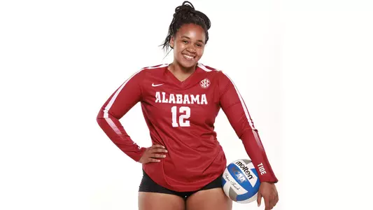 Alabama volleyball freshman Gabbi LeBlanc