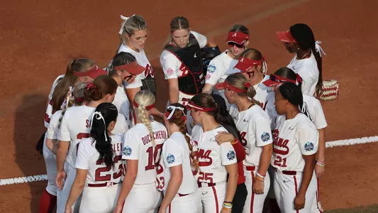 Alabama softball team huddle vs. Stanford at the Women's College World Series (June 2, 2023)