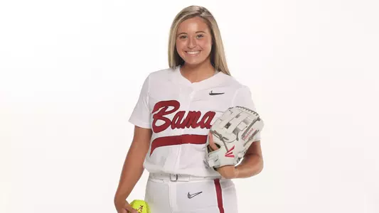 Alabama softball transfer pitcher Kayla Beaver