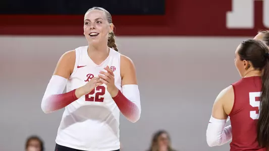 Alabama volleyball player Kyla Dunaway smiles.