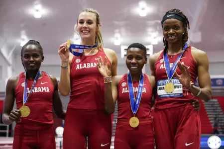 2/24/23 MWTR Alabama vs SEC Championships
Alabama runner Amara Obi
Alabama runner Flomena Asekol
Alabama runner Jami Reed
Alabama runner Hilda Olemomoi
Photo by Jeff Hanson