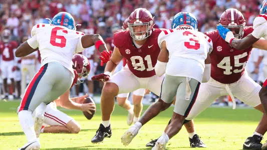 9/23/23 MFB Alabama vs Ole Miss
Alabama tight end CJ Dippre (81)
Photo by Jeff Hanson