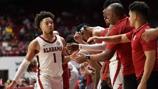 Mark Sears High Fives vs. Morehead State